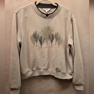 Northern Reflections Gray Sweater with Tree Design